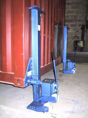 Béquille de levage container
